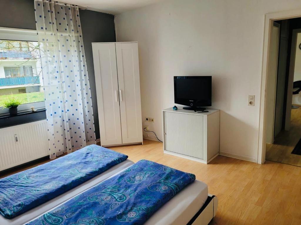 Appartment in Walldorf mit Schlafzimmer, Küche und Bad Exterior foto