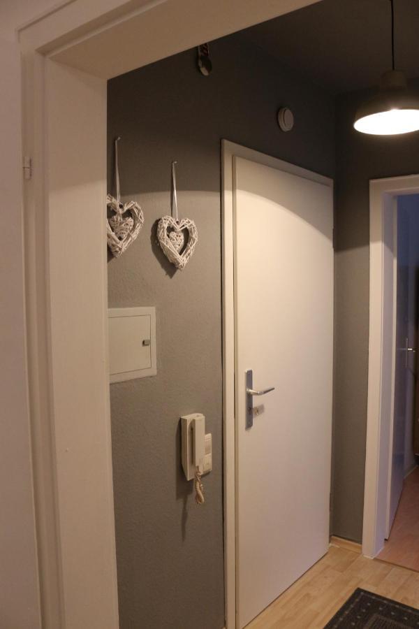 Appartment in Walldorf mit Schlafzimmer, Küche und Bad Exterior foto